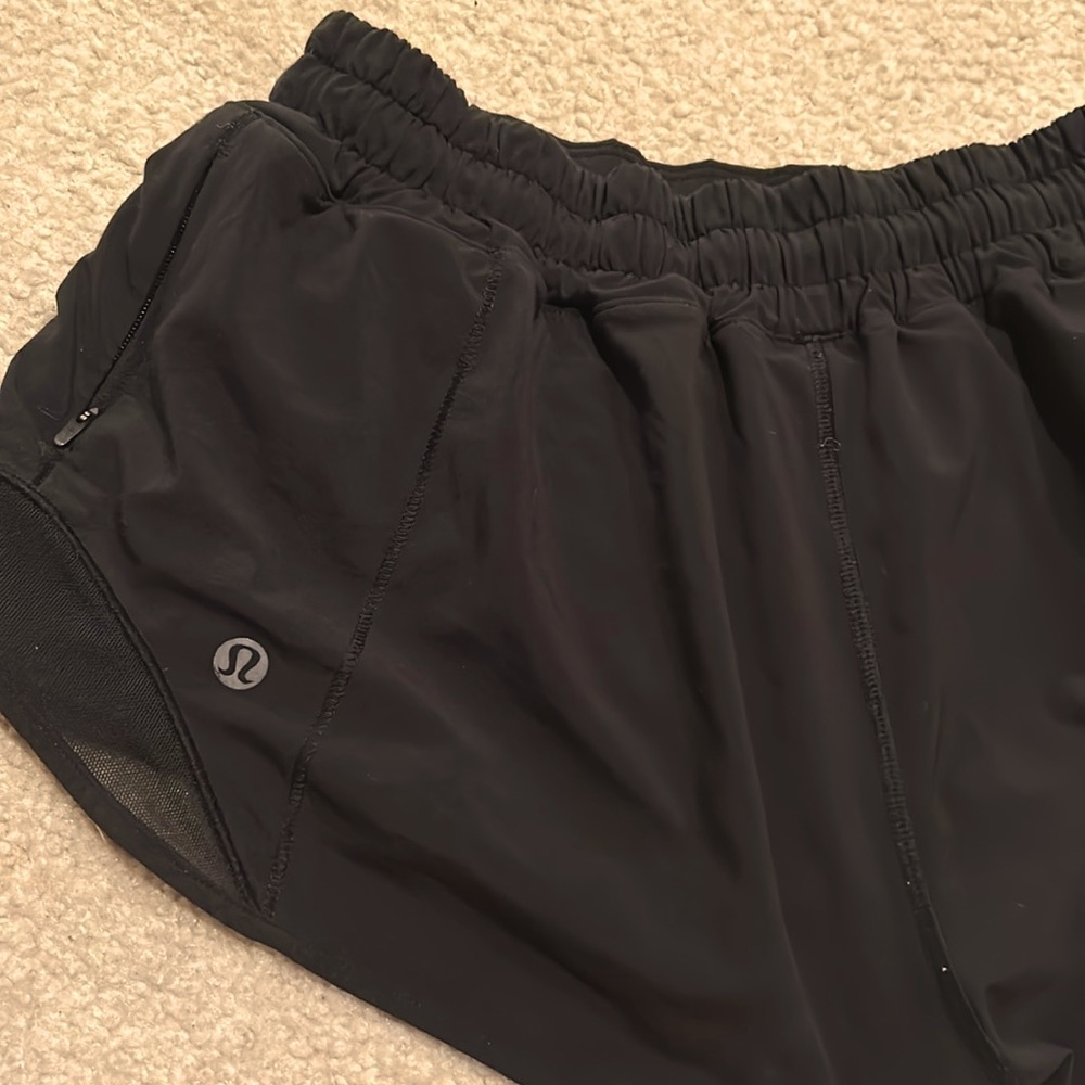 Lululemon hotty hot 2”
